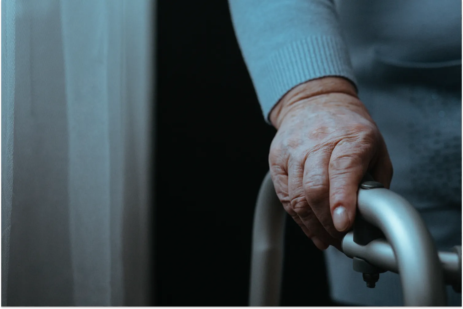 What Causes Mobility Issues in the Elderly?